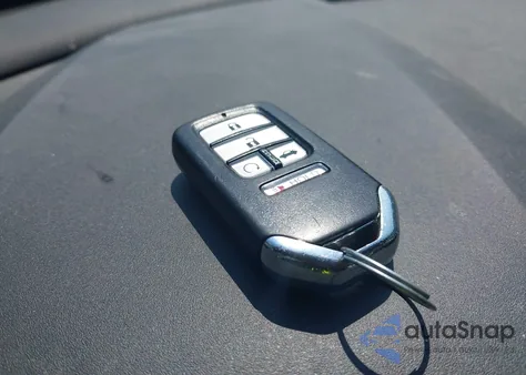 2019 Honda Civic Sport z USA, uszkodzony, nr VIN 2HGFC2F80KH526865